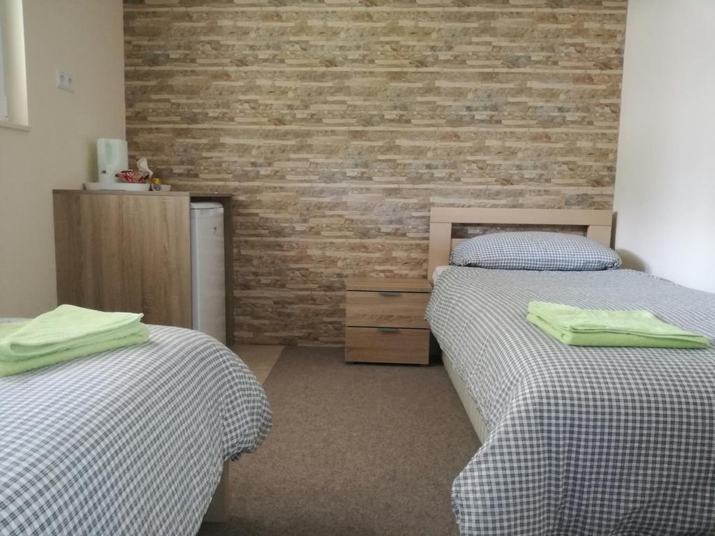 Riverside Guesthouse Pocitelj Экстерьер фото